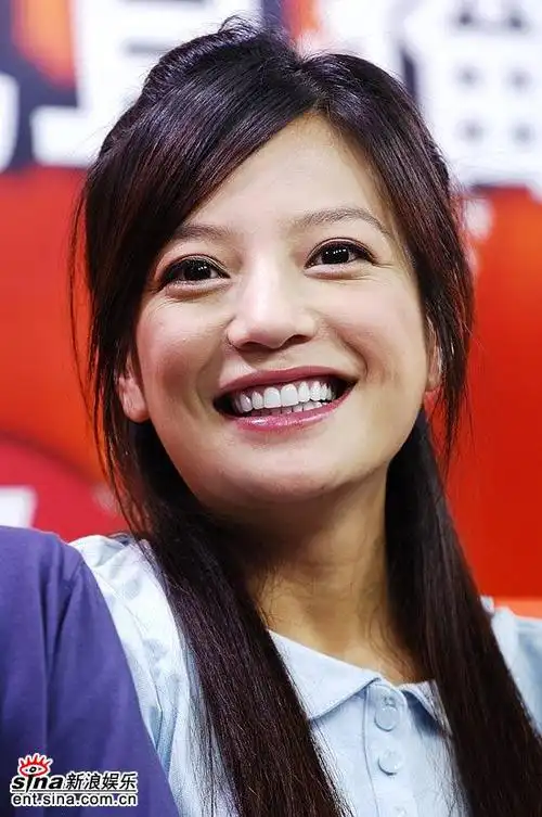 图文:《谢谢你曾经爱过我》宣传--开心的赵薇