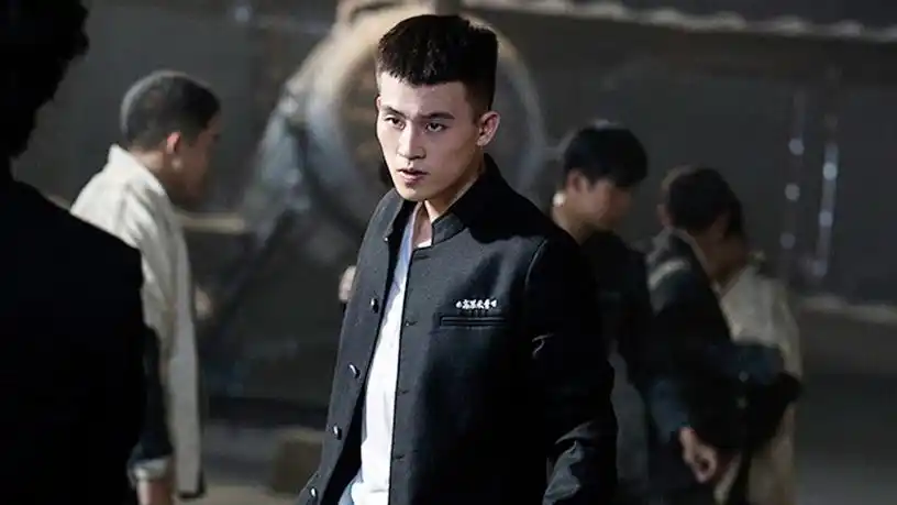 青禾男高片段日本混混疯狂挑衅欧豪暴怒踢翻日本街