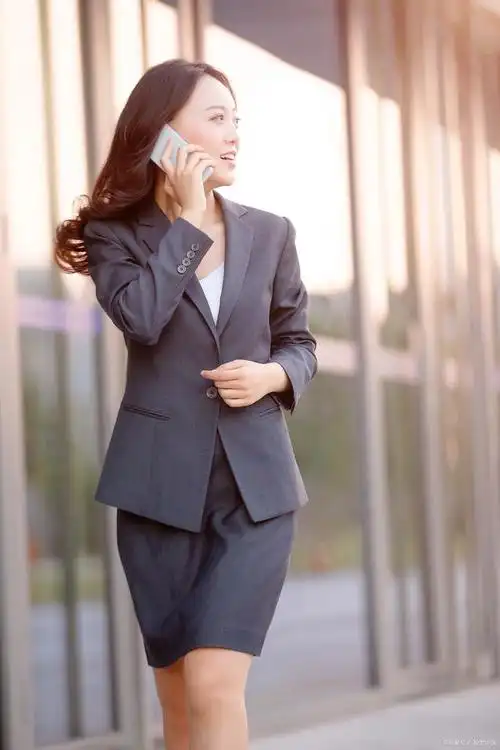 女士正装的着装标准,让你在任何场合都焕发魅力