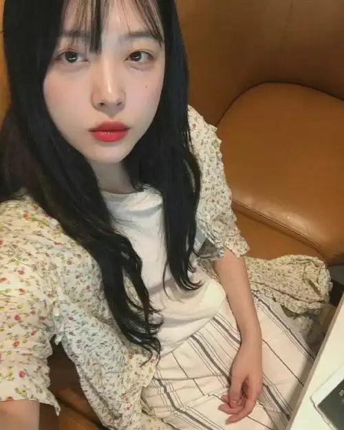 崔雪莉超话99#崔雪莉0329生日快乐#  【30岁生日献礼 ins图频整理】