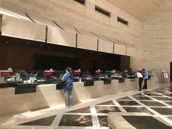 疫情之下一中国银行大厦掠影