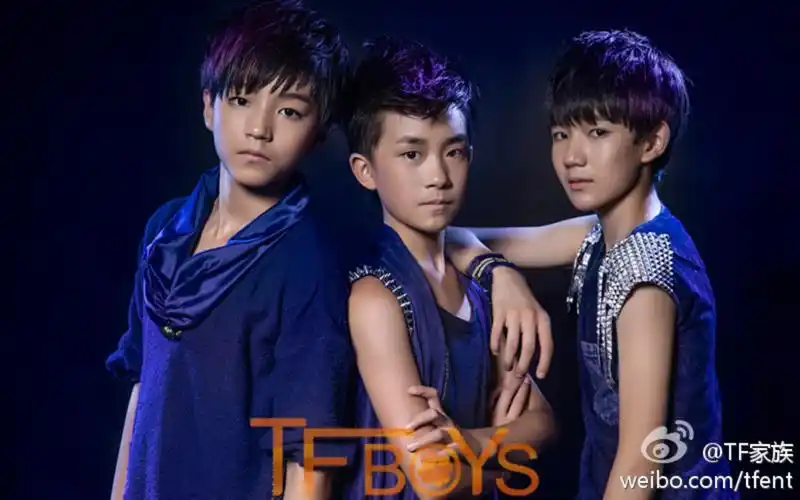 【tfboys】回忆三小只的成长过程,看照片知道他们从羞涩到成熟的少年