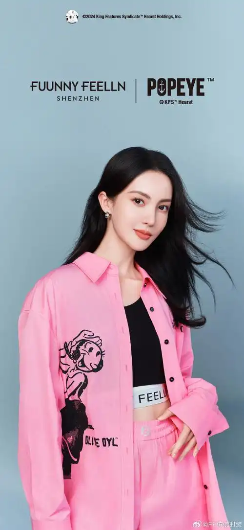 品牌代言人壁纸上线,全是高清酷飒美图,快来换上手机壁纸,和@金晨一起