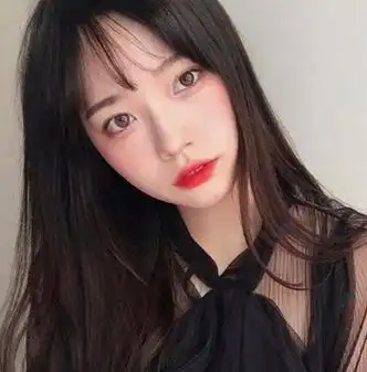 2019流行中长发发型图片 简单中长发玩出花样