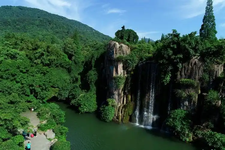 文明旅游专栏绿水青山看人生最美旅程换个角度亦是一番风景