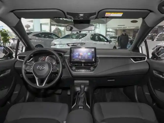 广汽丰田 雷凌 2022款 tnga 1.5l cvt领先版