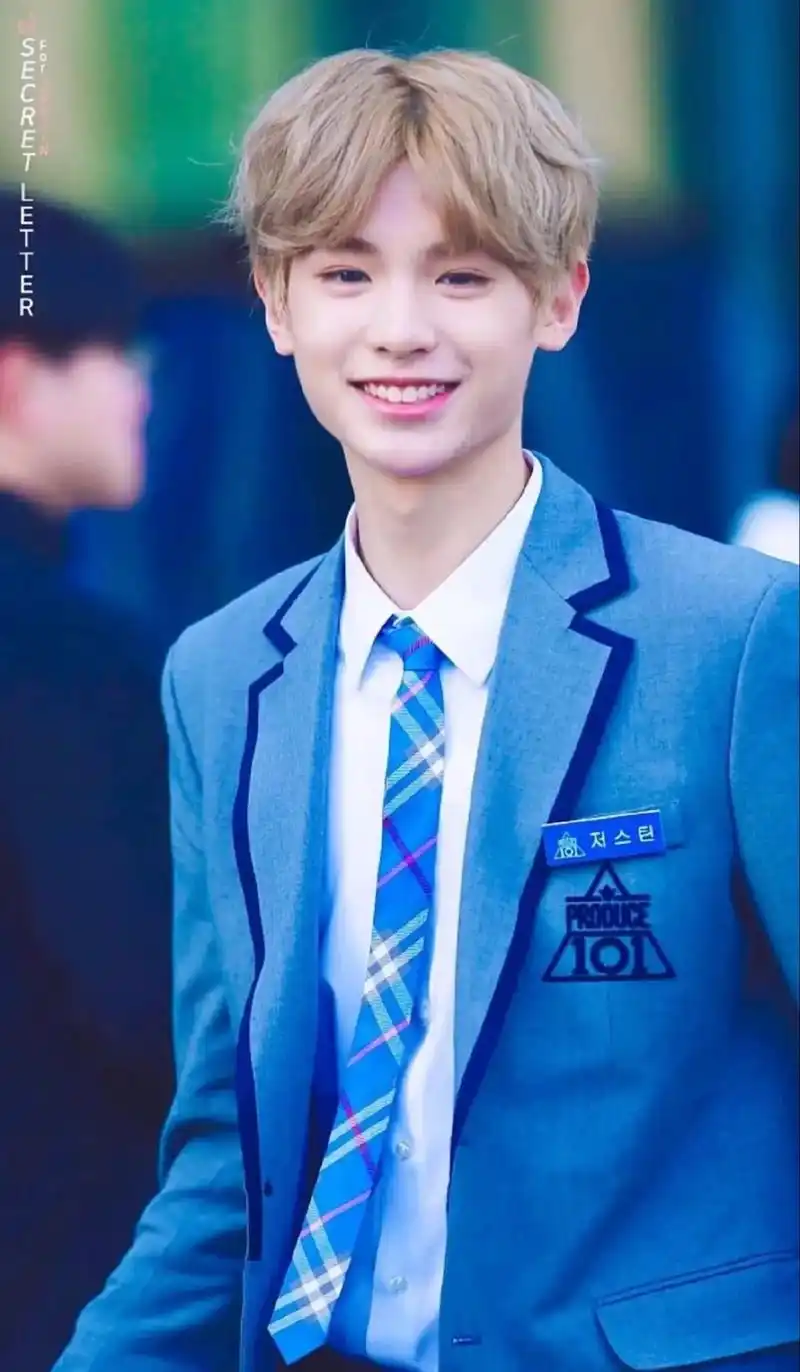 justin黄明昊 在南韩的小宝#黄明昊 #produce - 抖音