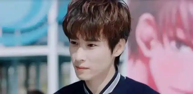 吴昊泽新剧《他在逆光中告白》第二季重磅来袭,女主二缺一,新人惊喜