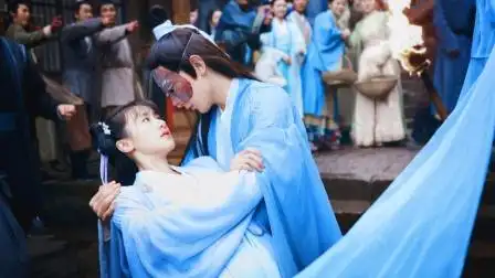 琉璃最新花絮:袁冰妍亲成毅,我也要去亲亲