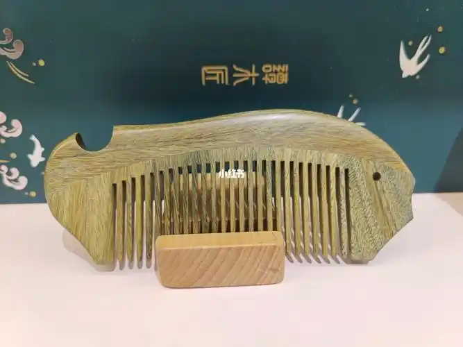 谭木匠木梳  #梳子  #谭木匠梳子  #绿檀木梳子  #超好用梳子
