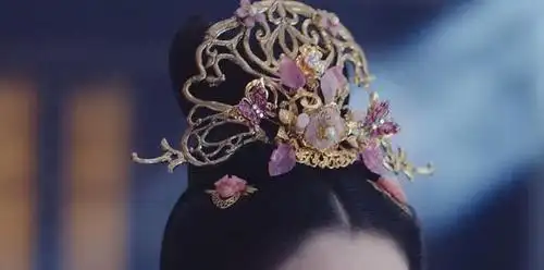 看锦绣未央9顶发冠猜人名:很多人第一个就难倒了,天鹅冠是谁的