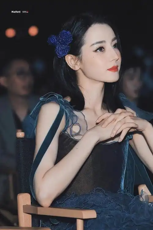 迪丽热巴惊艳造型(迪丽热巴惊艳造型合集)-天晟网