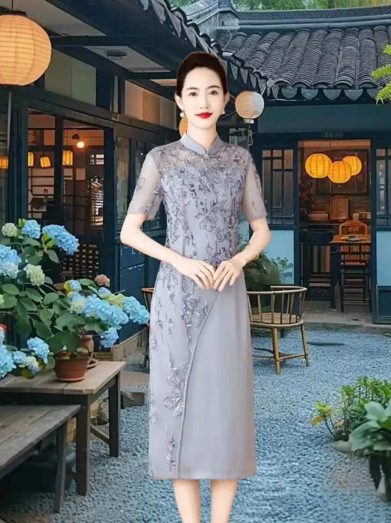 夏季婚礼新款绣花旗袍,妈妈气质优雅端庄