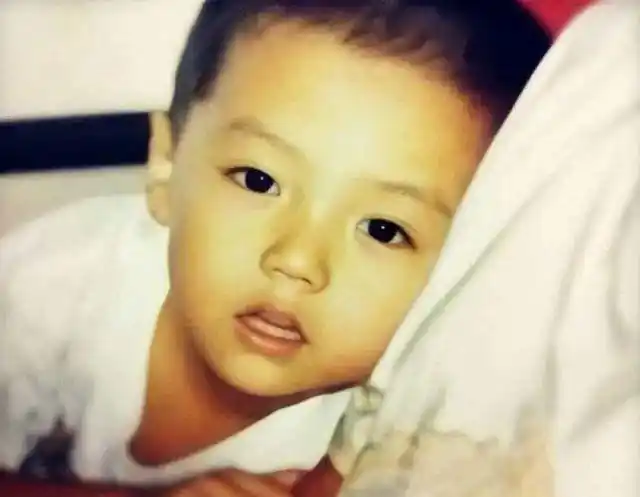 王一博奶膘太可爱,热巴从小美到大,沈腾从小就搞笑|李易峰|小正太