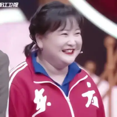 贾玲头像可爱的