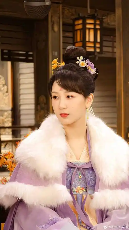 杨紫时尚先生双刊封面预告