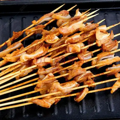 bbq烧烤食材猪脆骨串40串腌制香辣软骨串炊香辣肉串冷冻半成品 富铭士