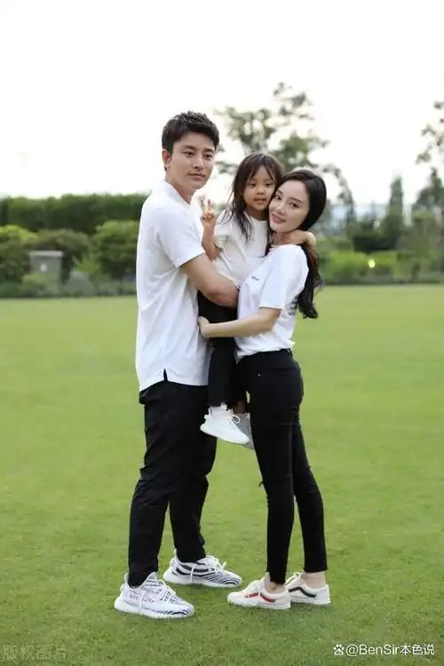 2016年,贾乃亮接到腾讯邀请参加《星空演讲》,他说