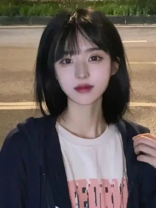 斜刘海直发波波头