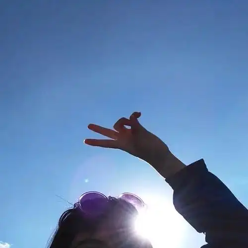 女生头像丨笑得最美的时候往往是哭的最累的时候