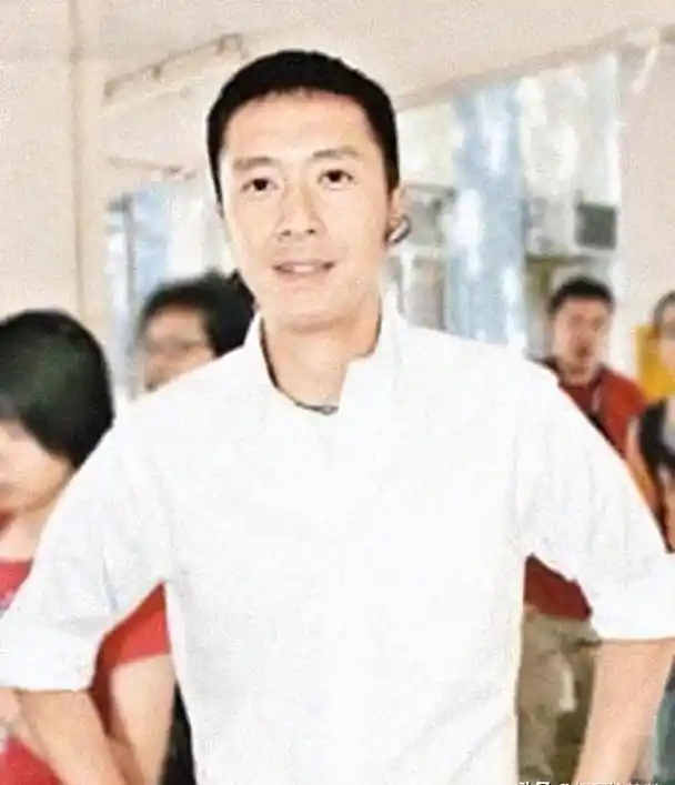 "风流天后"林忆莲:嫁李宗盛,却爱小11岁男友,如今成人生赢家