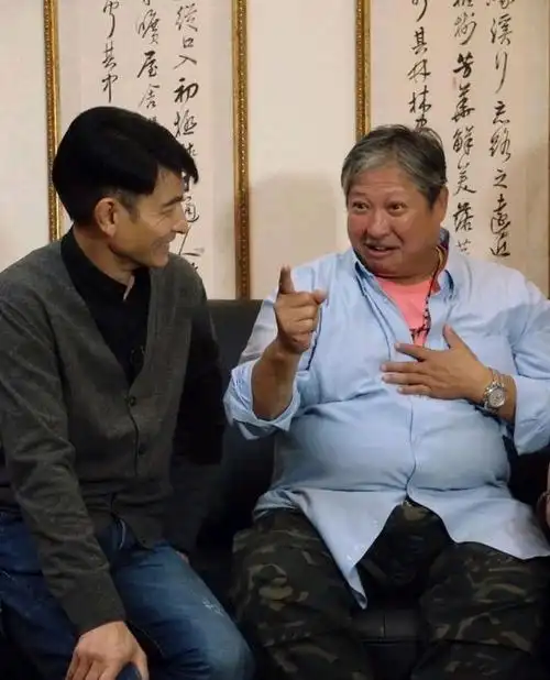刘德华与洪金宝:跨越名利场的深厚友情,忠心不变