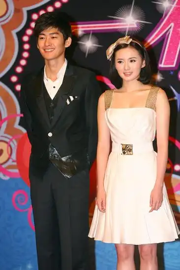 图文:《一不小心爱上你》开机-张翰和江铠同