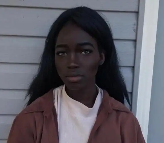 黝黑皮肤 高颜值.根本是女神等级的真人芭比:好想要和她谈恋爱