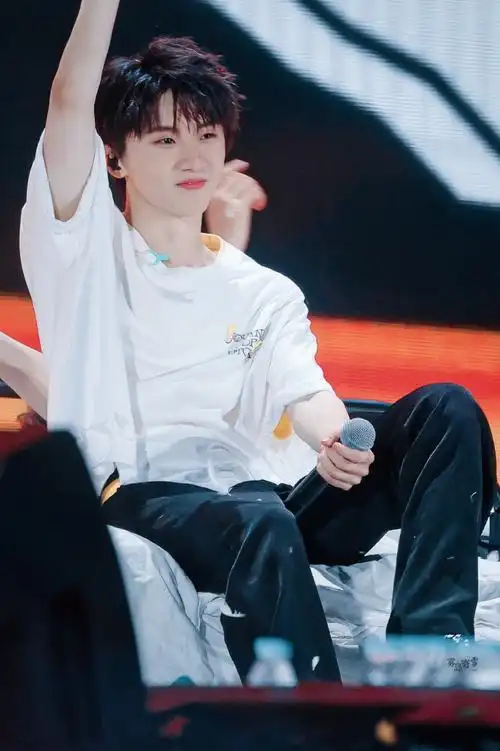 马嘉祺理想之途演唱会