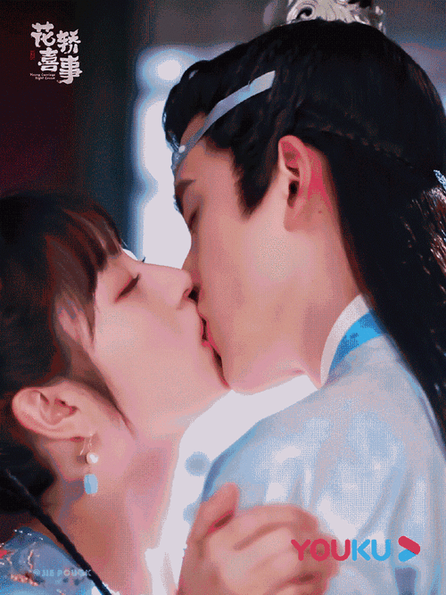 田曦薇敖瑞鹏手背吻##齐天磊比李玉湖先动心了