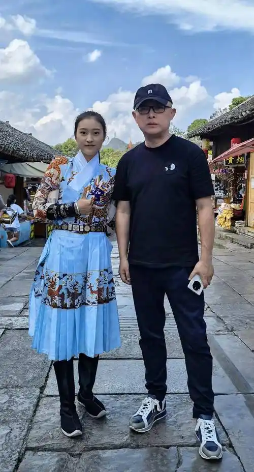 她是孟非愿意守护一生的女人_李雪_工作_妻子