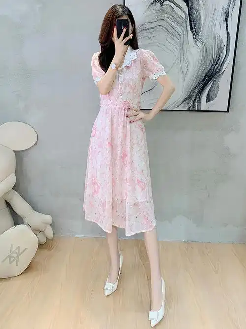 气质粉色碎花连衣裙2021新款夏季小清新洋气减龄重工刺绣雪纺裙女