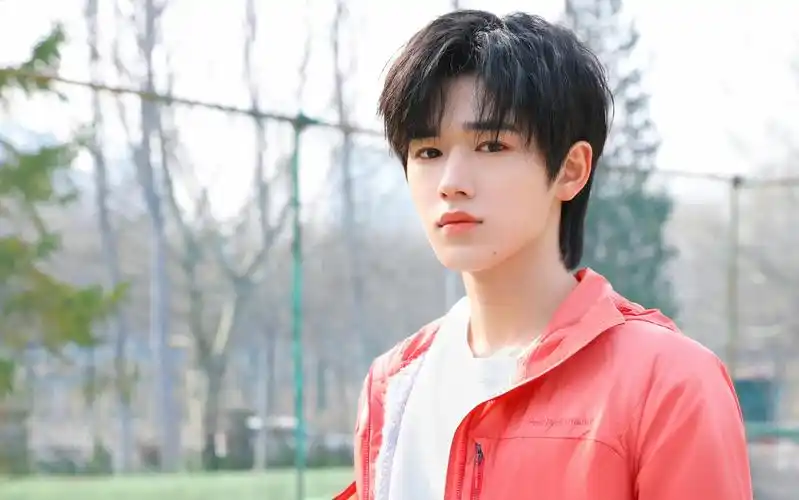 【宋亚轩reaction】久违的re,18岁的阿琪来了,都来听听轩哥的单曲《5