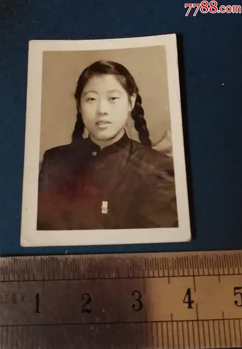 "商品>>>>￥27品99相片--红楼梦剧照