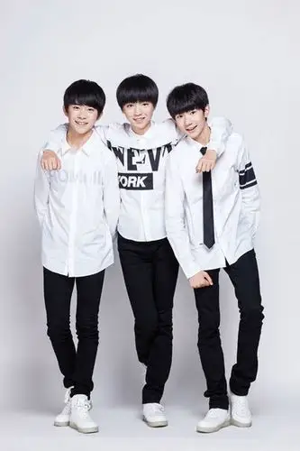 tfboys和exo你们更喜欢谁?