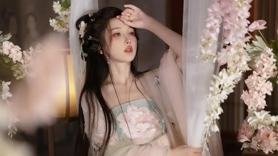 美女 汉服 古典 花 漂亮古风美女4k电脑壁纸_4k美女图片_彼岸图网pic.