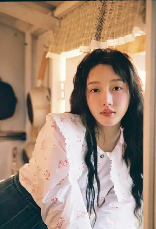 姜贞羽生日写真大片