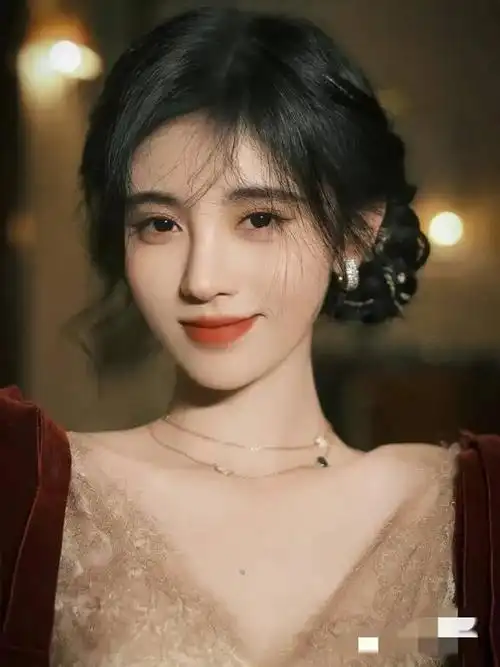 2024年网友票选,最美女明星前9出炉,白鹿夺前三席位