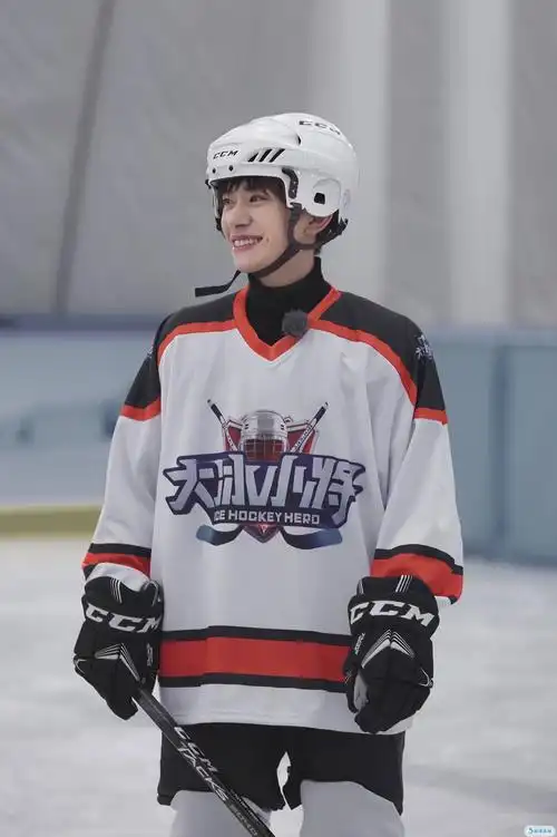 《大冰小将》预告:易烊千玺挑孩子做"天使任务",要去买菜了?