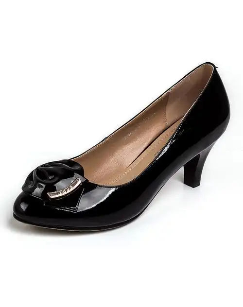 女款黑色漆皮女高跟鞋