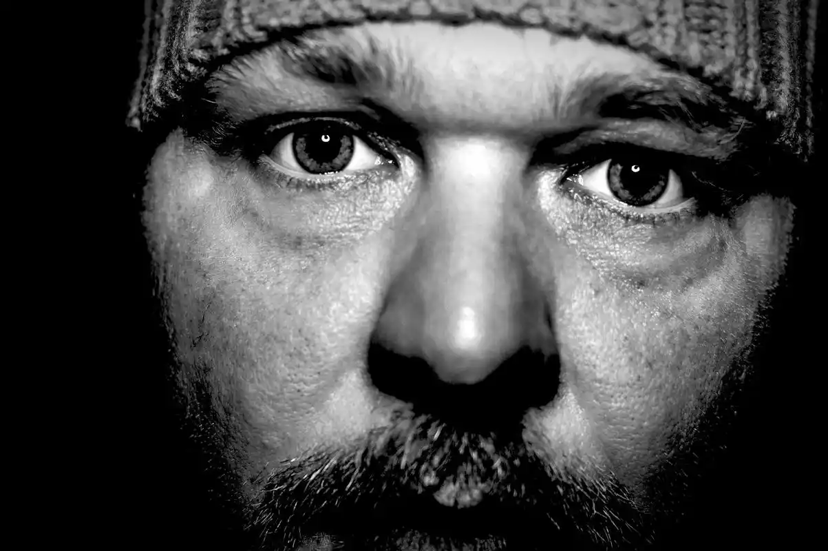 绝望的眼神,是一种让人难以忘怀的感觉.