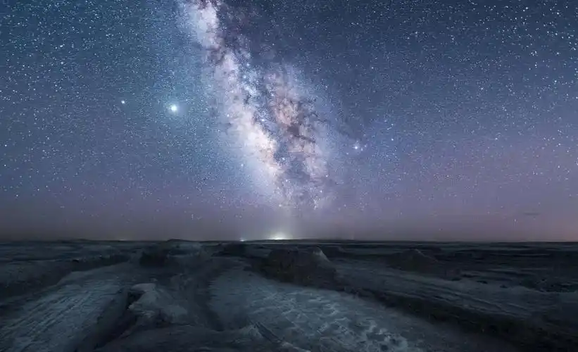 夜晚星空迷人景色,高清图片 - ipad壁纸