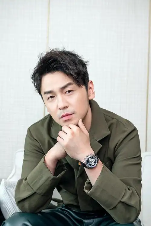 雷佳音 jiayin lei的图片