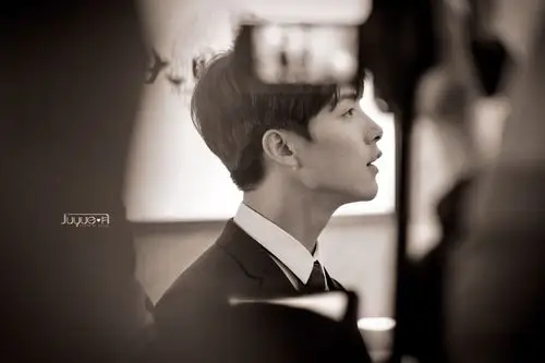 马天宇 20180307 tcl新品发布会 cr.logo