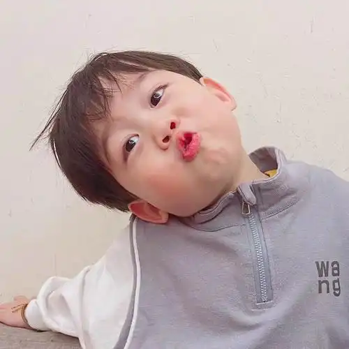 可爱小男孩头像图片2022最火爆_萌娃头像_头像屋