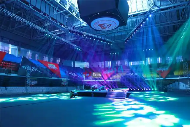 绝密!快男豪华舞美曝光 体育馆秒变梦幻舞台