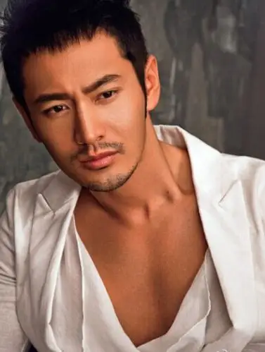 【图】黄晓明素颜胡子照流出 称《富春山居图》是年轻时拍的电影