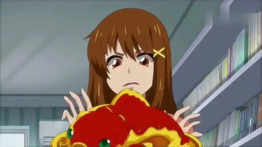 巴啦啦小魔仙凌妈妈做了鲑鱼蛋糕别人都不吃喵喵有口福了