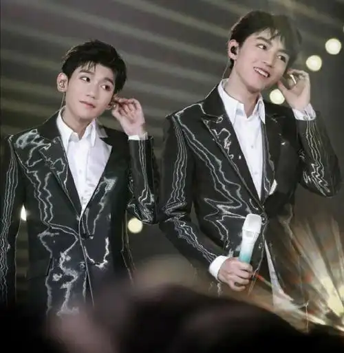 王俊凯王源将合体营业二人或参加周迅节目易烊千玺则暂无消息