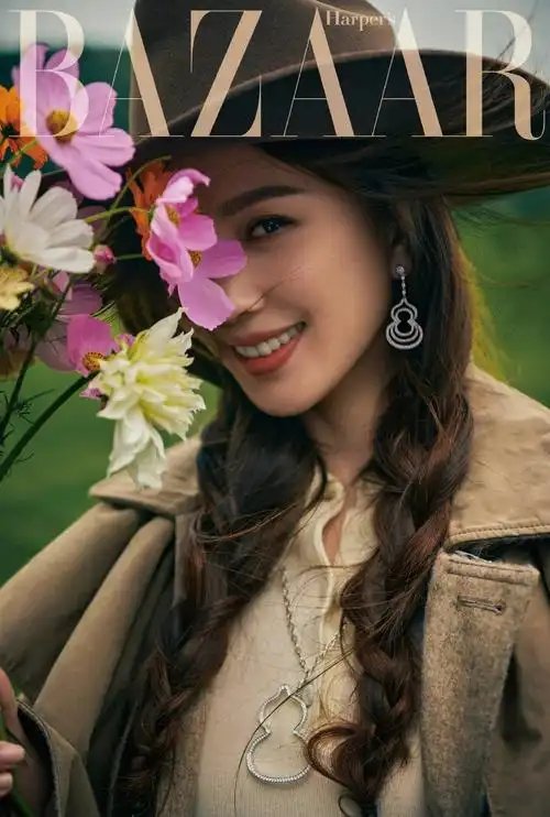 刘诗诗时尚芭莎12月刊封面写真尹超